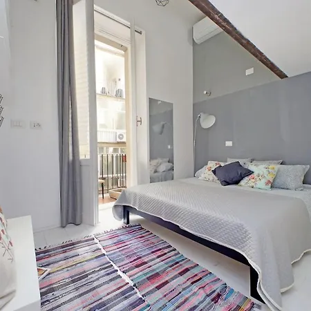 Beautiful Monti Panisperna * ローマ